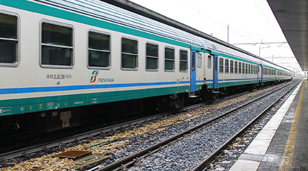 Accessibilità, iniziativa Trenitalia: in 23 stazioni arriva il video in Lis